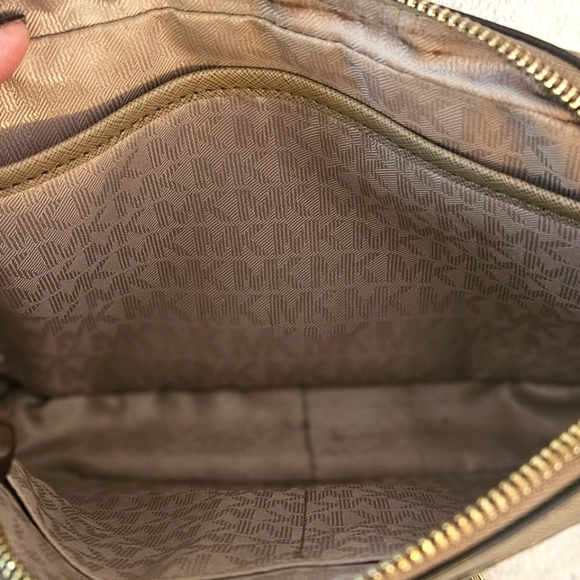 Michael Kors  Cocoa Brown Leather Crossbody / Shoulder Bag Gold Chain Detail - Picture 7 of 12